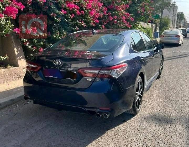 تۆیۆتا کامری